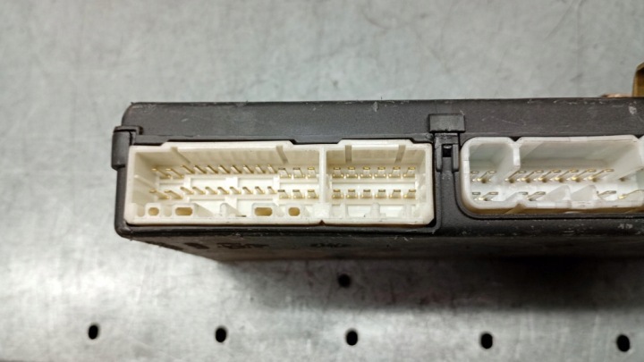 MODULE CONFORT ÉCLAIRAGE OE 30896697 VOLVO S40 V40 00-04R
