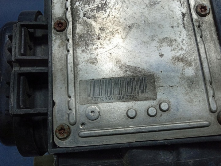 AUDI A4 B5 LIFT PROJECTEUR GAUCHE XÉNON EUROPE 8D0941003AN