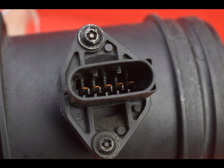 DÉBITMÈTRE 7524136-01 0280218135 BMW E65 3.6 V8 272 KM 01-05