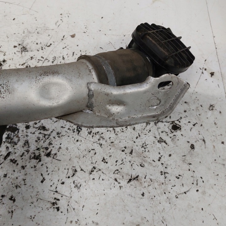 VOLVO V40 II 2,0D TUYAU FIL TUYAU ÉCHANGEUR D'AIR DE SURALIMENTATION 31370187 31370189