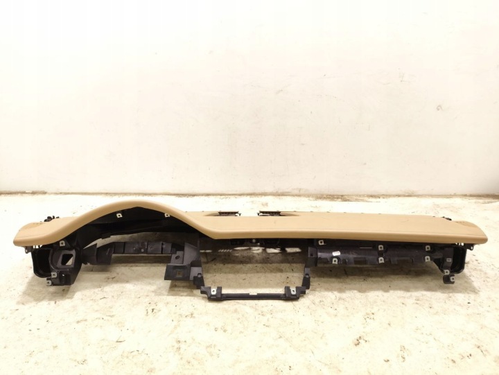 TABLEAU DE BORD PORSCHE PANAMERA 2012