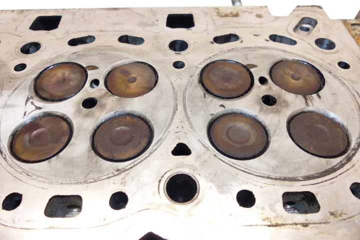 NISSAN NAVARA D23 ALASKAN 2.3 DCI BITURBO YS23 CULASSE PISTONS AVEC SOUPAPES