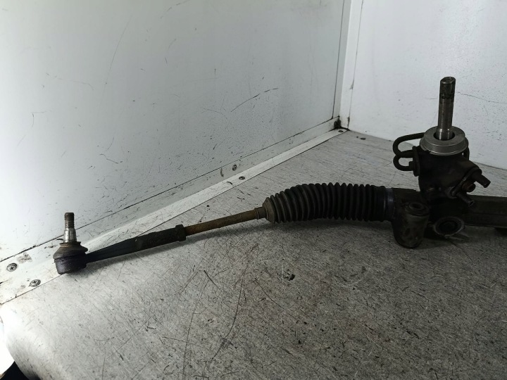 CRÉMAILLÈRE DE DIRECTION CAOUTCHOUC OPEL ASTRA H 13188616 7831985142 ZF 1.8