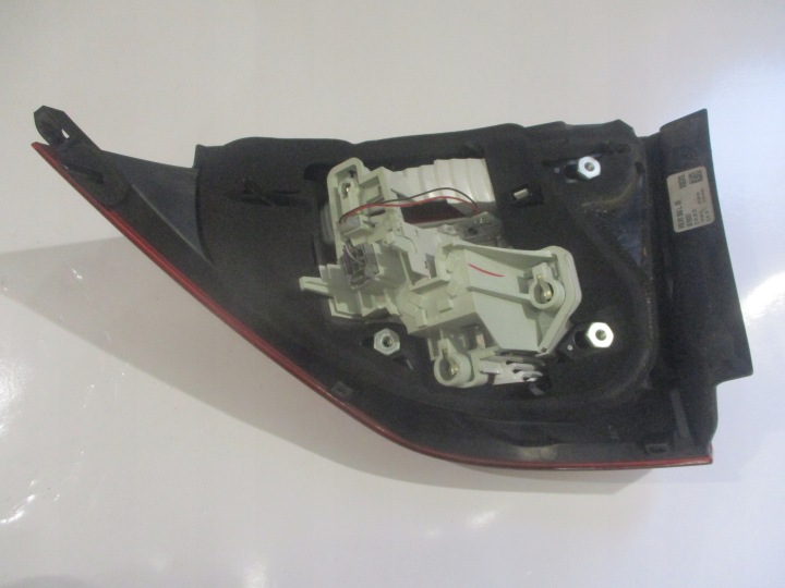 PHARE ARRIÈRE ARRIÈRE GAUCHE GAUCHE VOLVO S60 BERLINE II AVANT RESTYLAGE 10-12 30796267 UK