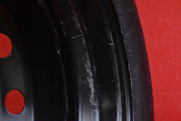 KOLO RÉGLAGE PNEU DE SECOURS 14″ 135/80 PIRELLI ALFA ROMEO MITO
