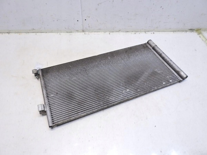 RADIATEUR CLIMATISATION RENAULT LAGUNA III 2.0 DCI