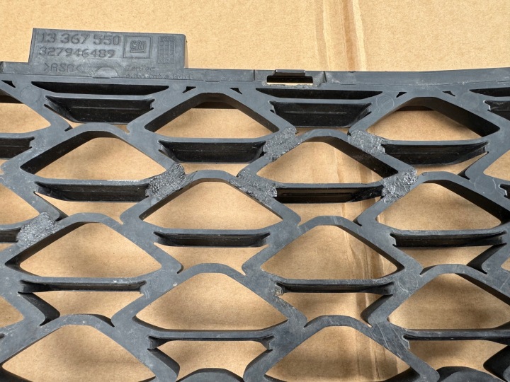 PARE-CHOCS GRILLE CENTRALE OPEL ASTRA J OPC ORIGINAL