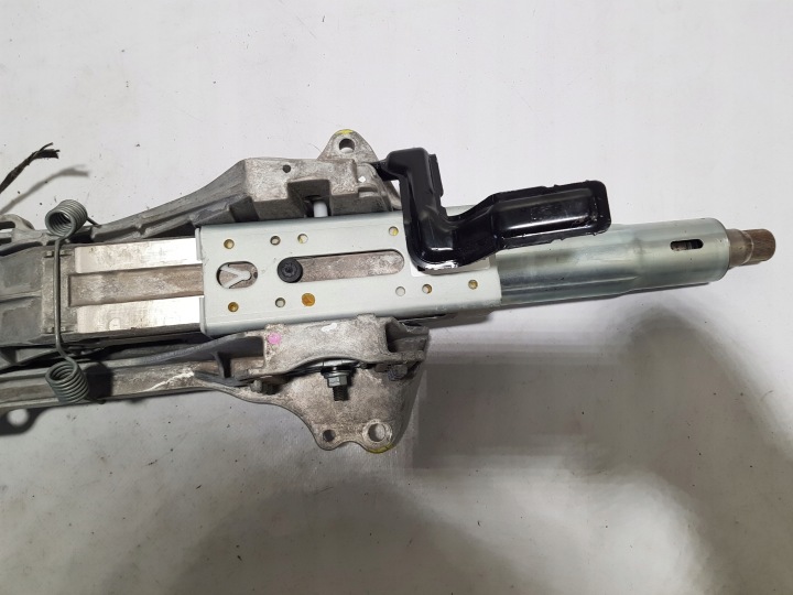 MERCEDES W205 COLONNE DIRECTION A2054606501