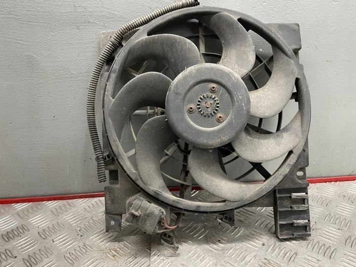 VENTILATEUR RADIATEUR 13158655 OPEL ZAFIRA B 1.9CTDI 05-14