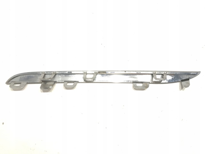 MOULURE CHROME MERCEDES 205 A2058880073 DROITE