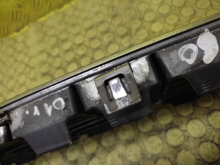 VOLVO S60 CALANDRE GRILLE 9190740