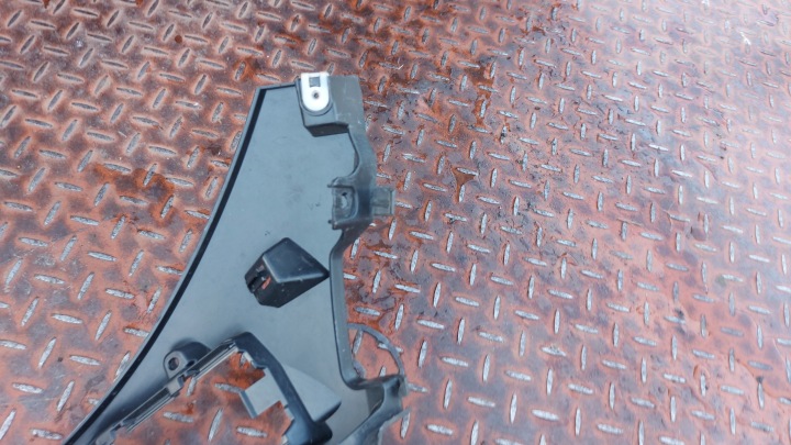 GLISSIÈRE PARE-CHOCS DROIT AVANT BMW M3 G80 M4 G82 G83