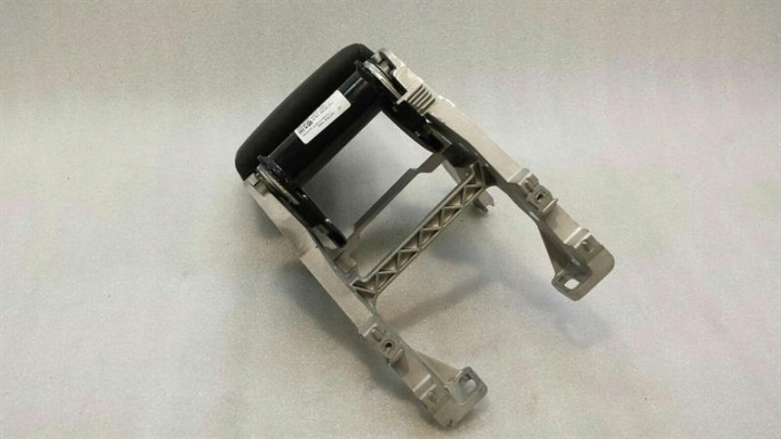 AUDI A4 8W ARMREST 8W0864283A CENTRE