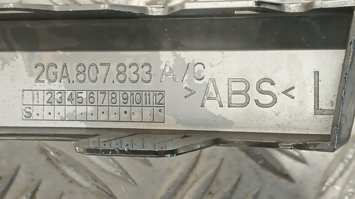 MOULURE CHROME PARE-CHOCS ARRIÈRE VW T ROC 2GA 17-21 2GA807833A 2GA807834A ORIGINAL