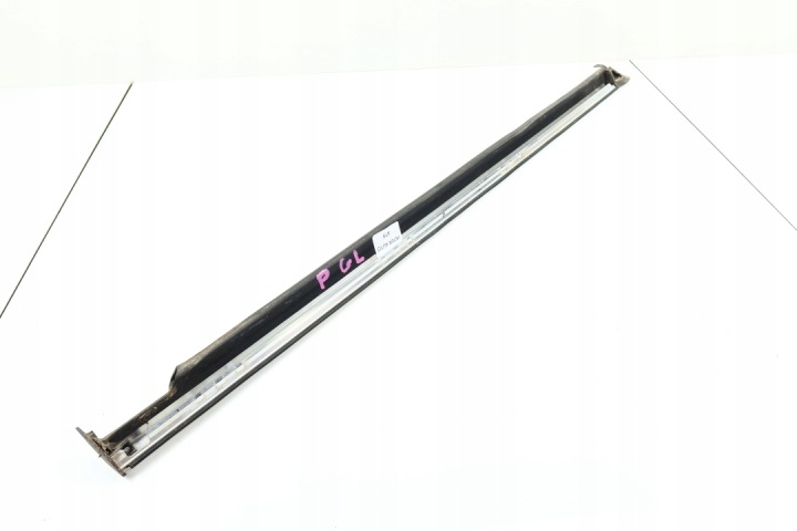 MERCEDES W164 GL MOULURE VITRES PORTES RACLOIR CHROME DROIT ARRIÈRE 1646908280