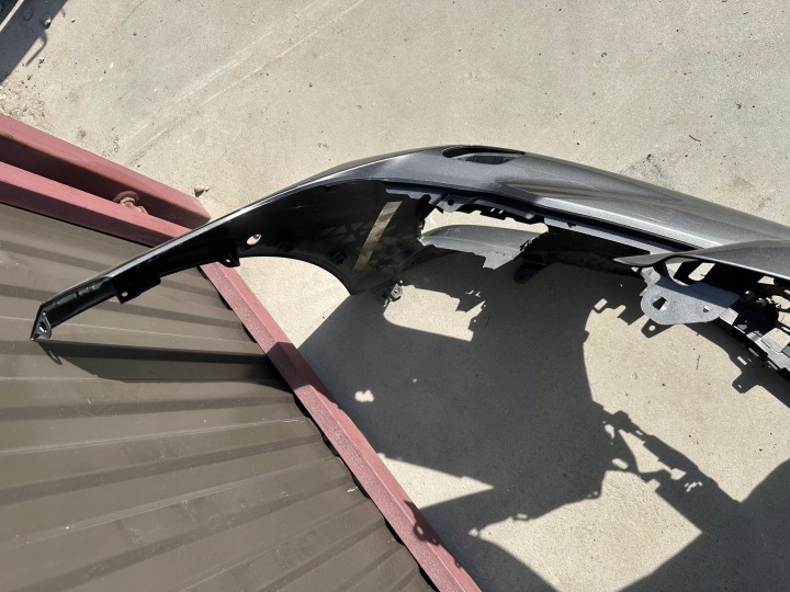 PARE-CHOCS AVANT NU LEXUS LS500 LIFT 52119-50E70 LUBELSKIE