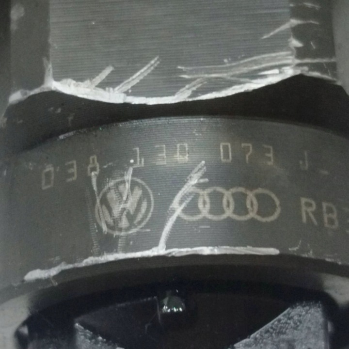 2000 SKODA FABIA MK1 (6Y) INJECTEUR CARBURANTS 038130073J