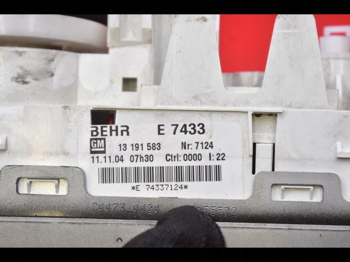 PANNEAU COMMANDE CONDUIT D'AIR CLIMATISATION 13191583 OPEL MERIVA A 04-10