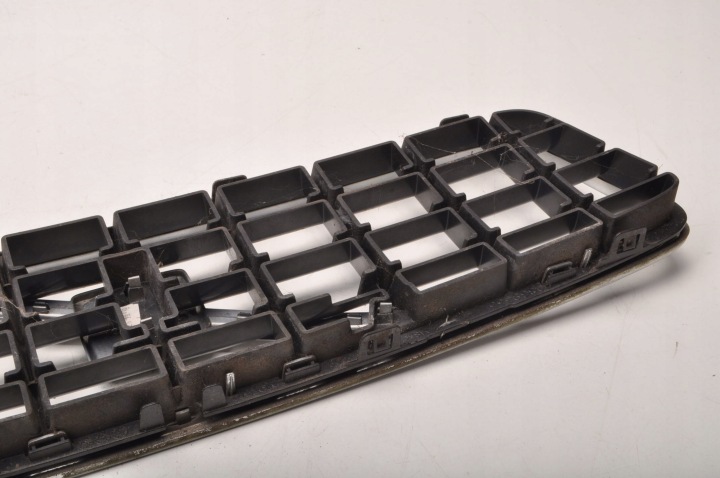 VOLVO S60 I LIFT CALANDRE CALANDRE GRILLE 08693331