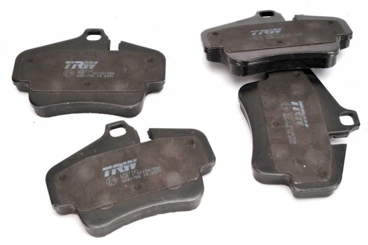 PLAQUETTES FREIN PORSCHE T. 911/BOXSTER/CAYMAN 00-