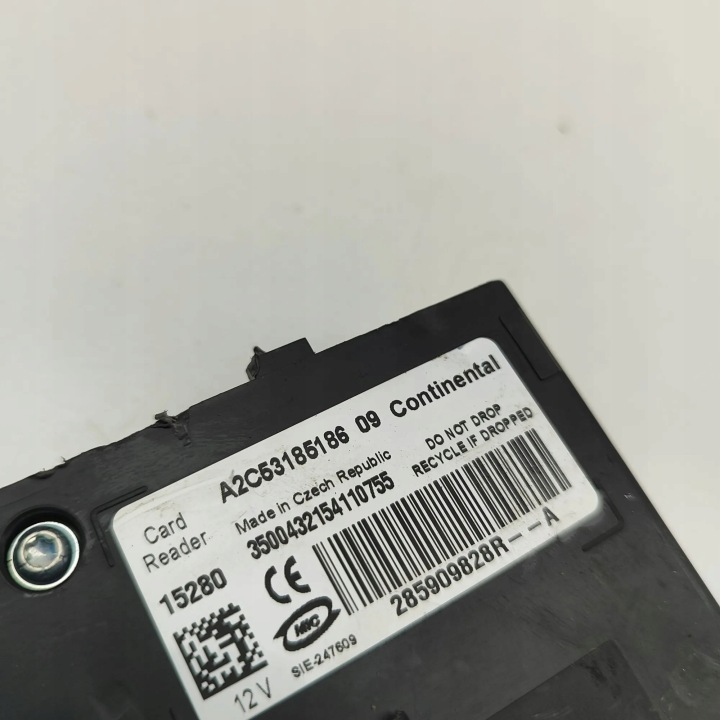 MODULES RENAULT MEGANE III BERLINE COMPACTE (BZ0_) 285909828R 2012