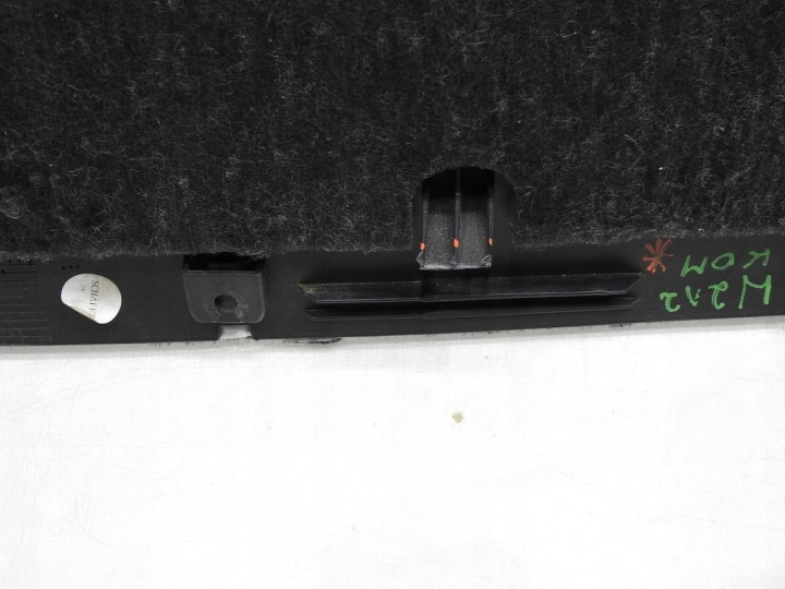 GARNITURE COUVERCLES DE COFFRE ARRIÈRE MERCEDES W212 UNIVERSEL