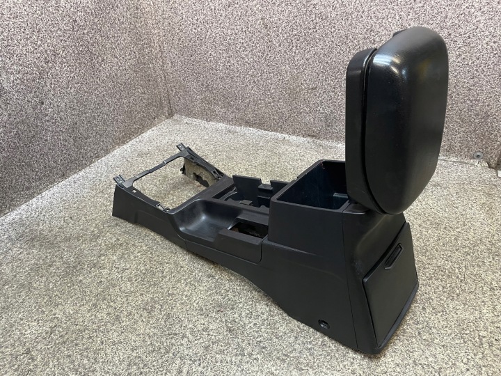 ACCOUDOIR TUNNEL PRZESUWANY CUPHOLDER SUZUKI GRAND VITARA 2 II 5D EUROPE