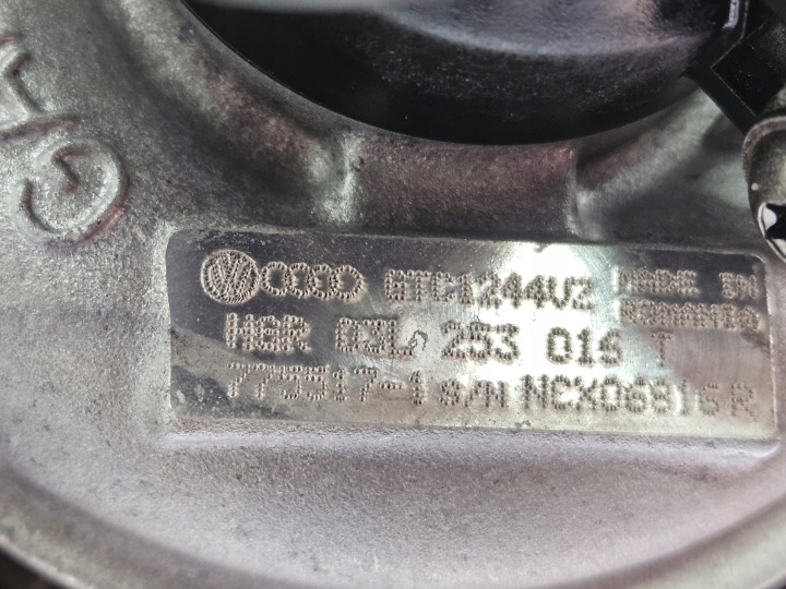 TURBOCOMPRESSEUR VW JETTA CADDY GOLF VI 1.6 TDI 781142-0004 03G 971 858 AA