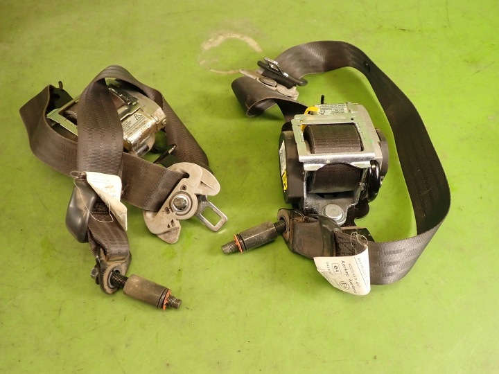 ENSEMBLE COUSSINS AIRBAG KIA SPORTAGE II LIFT 2.0 B 08R 56900-1F200