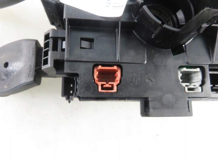 COMMUTATEUR COMPOSITE PEUGEOT 308 96660141XT