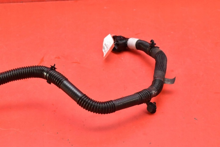 TUYAU FIL TUYAU EAU 1077585-00-E TESLA MODÈLE Y 60 KWH 299 KM 20-