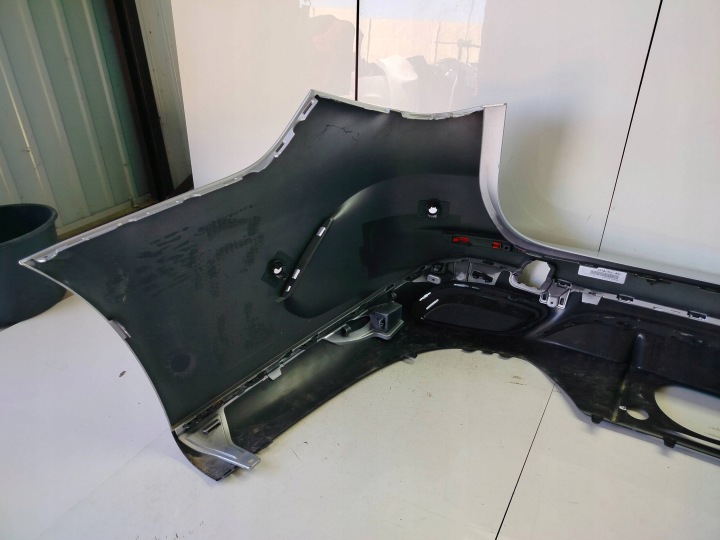 MERCEDES E-KLASA W214 AMG UNIVERSEL W214 24-