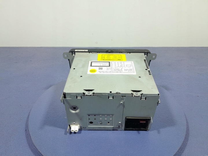 VW PASSAT B6 RADIO NAVIGATION 3C8035195