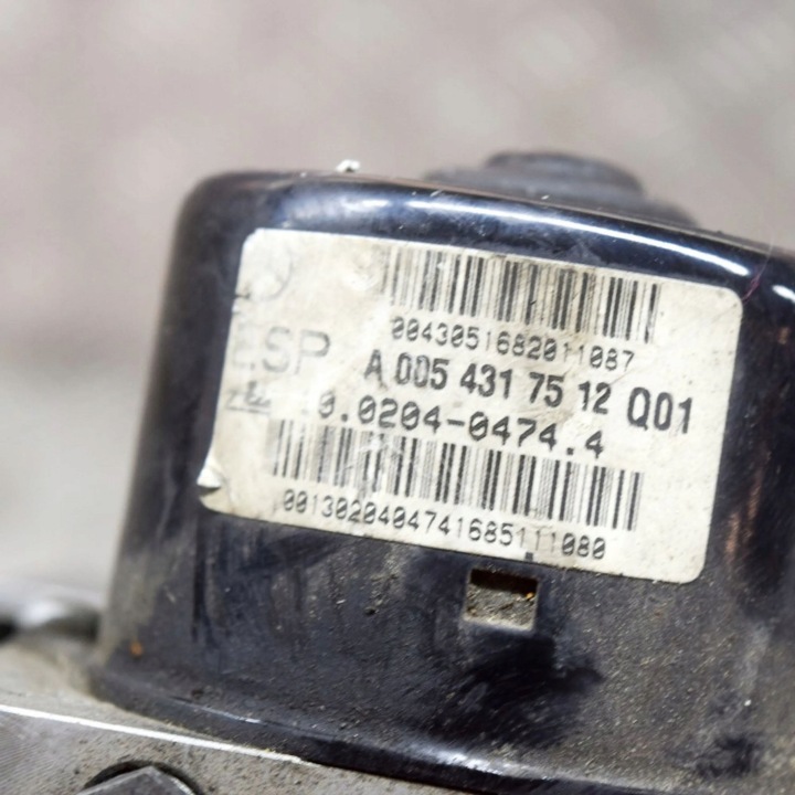 MERCEDES-BENZ C W203 2006 POMPE ABS