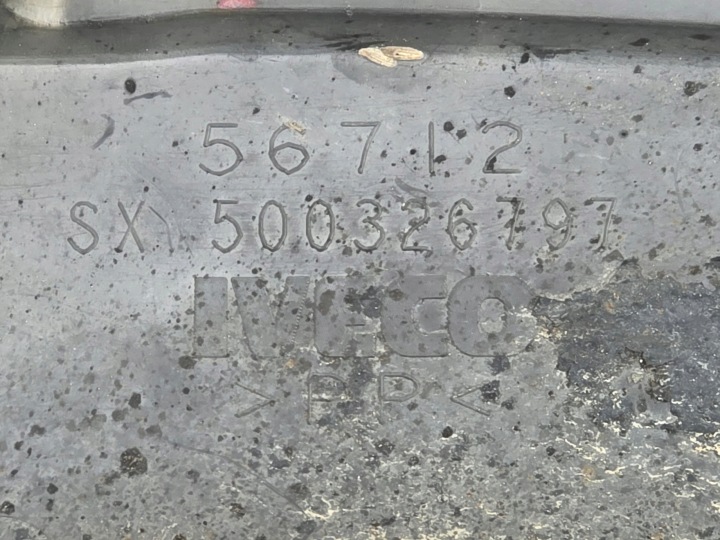 IVECO DAILY 00-06 MOULURE REVÊTEMENT GARDE-BOUE GAUCHE 500326797 1