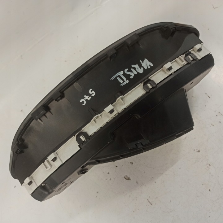TOYOTA YARIS II 1.4 D4D COMPTEUR TABLEAU DE BORD 83800-0D690-D