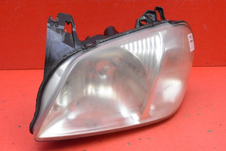 PHARES AVANT ENSEMBLE EUROPE MAZDA TRIBUTE 1 I 00-04