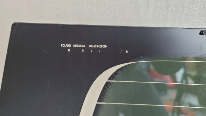 VITRE ARRIÈRE CHAUFFANTE VW CADDY III 2K5845503F NVB 2015- NEUF ORIGINALE