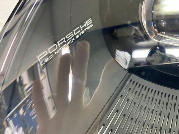 PORSCHE 992 CARRERA PHARES AVANT MATRIX LED ENSEMBLE