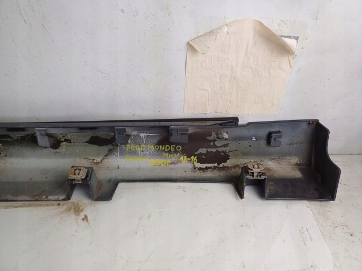 MOULURE SEUIL DROITE DROIT AVANT FORD MONDEO MK V 5 12-16