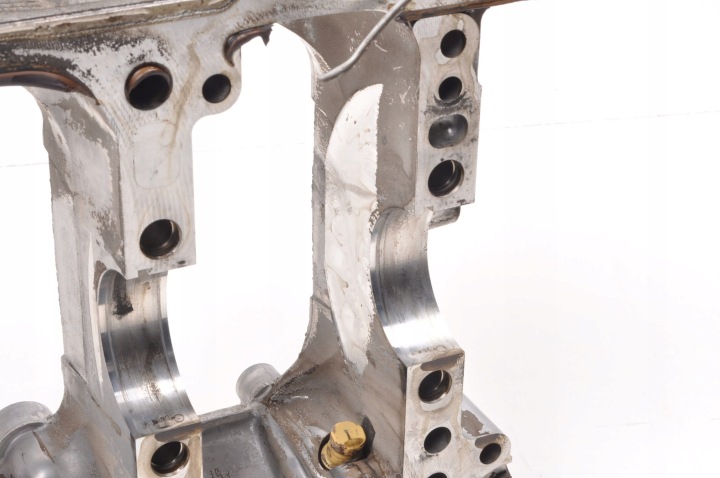MAZDA 6 GJ GL 2.2 D SUPPORT ARBRE VILEBREQUIN SH0110382
