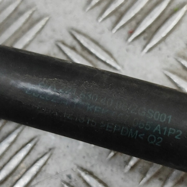 TUYAU REFROIDISSEMENT MERCEDES-BENZ CL (C216) A2218304096 31152997 4.7L 320KW