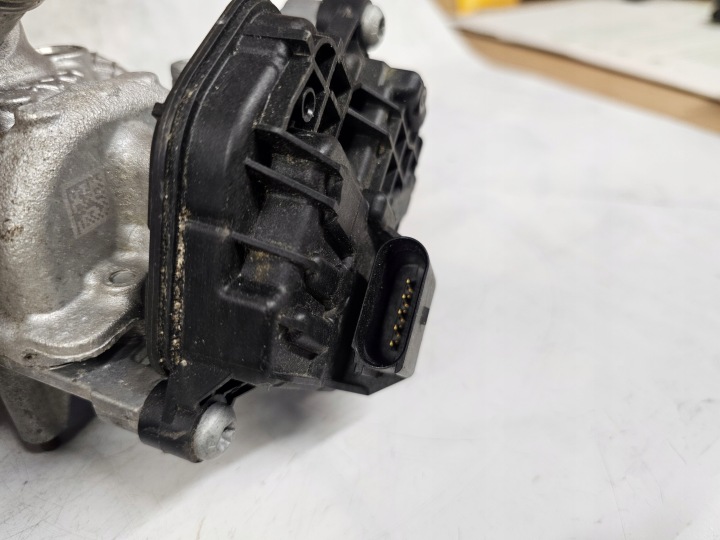 VW SEAT SKODA 1.5 TSI CHÂSSIS THERMOSTAT POMPE À EAU 05E121111K 05E907593