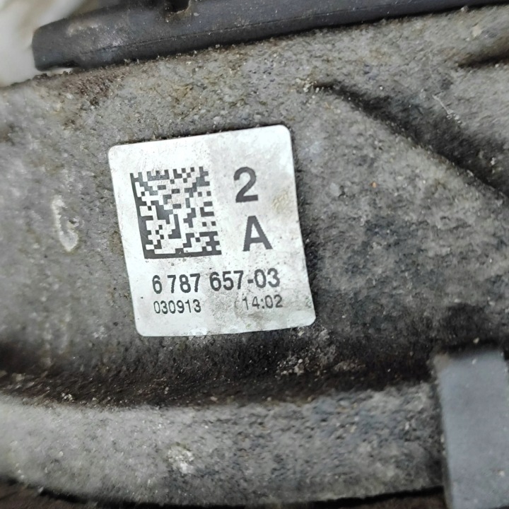 BMW 1 F20 F21 2013 GAUCHE CÔTÉ SUPPORT FIXATION MOTEUR