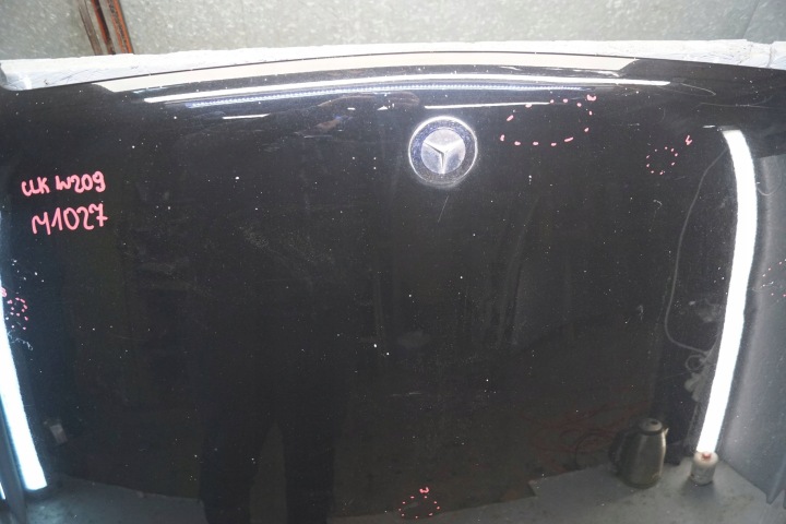 MERCEDES CLK W209 CAPOT COUVERCLE MOTEUR (M1027)