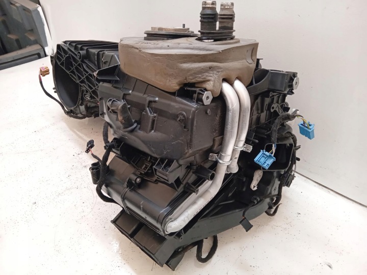 CHAUFFAGE EAU CLIMATISATION ODBUDOWA VW PASSAT B6