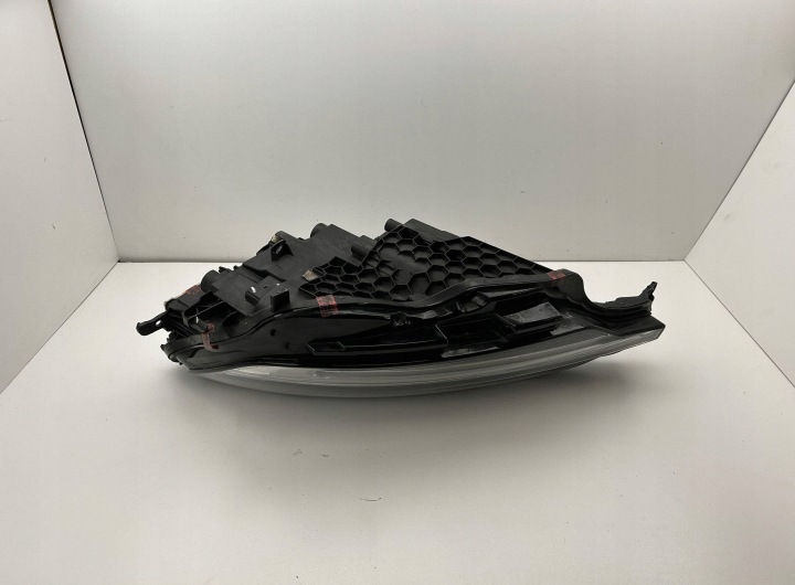 VOLVO S60 PROJECTEUR 32314182