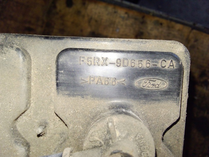 FILTRE CARBONIQUE FORD GALAXY F5RX9D656CA