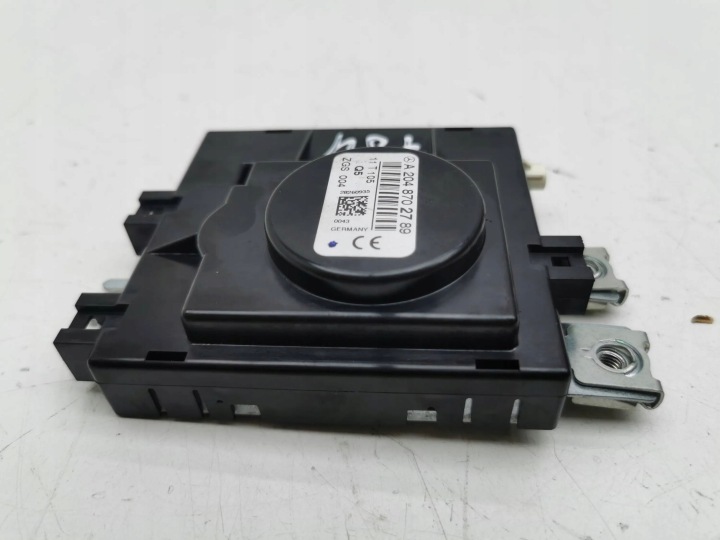 MERCEDES-BENZ C W204 AMPLIFICATEUR D'ANTENNE 2011 A2048702789