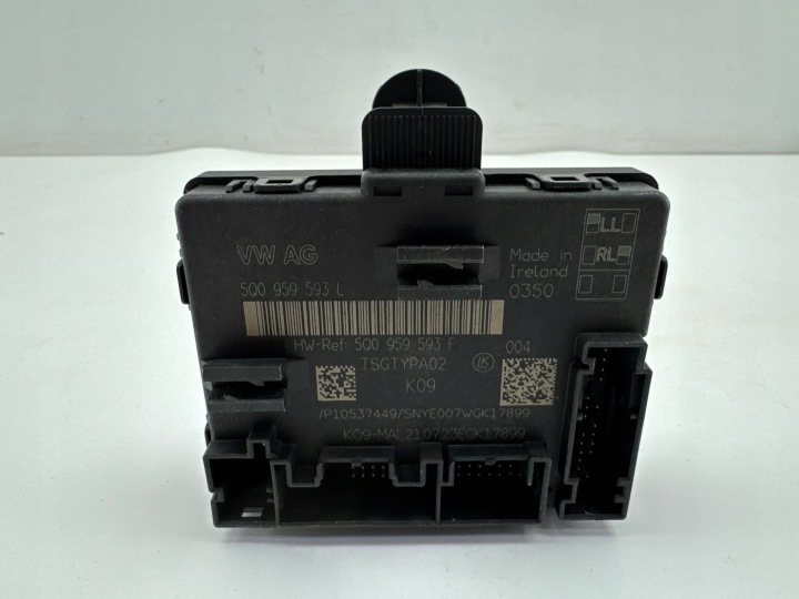 AUDI A3 8Y 2023 CONTRÔLEUR MODULE PORTES